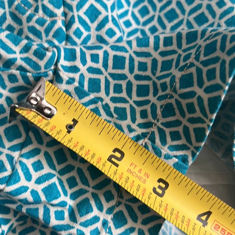 LOFT Geometric Pattern Shorts - Picture 7 of 7
